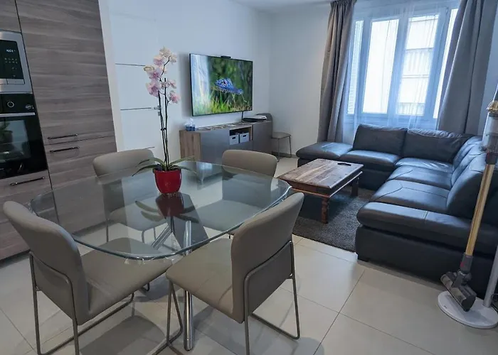 Apt 2 Chambres - Direct Gare Part-Dieu, Lyon - Ascenseur & Wi-Fi Gratuit
